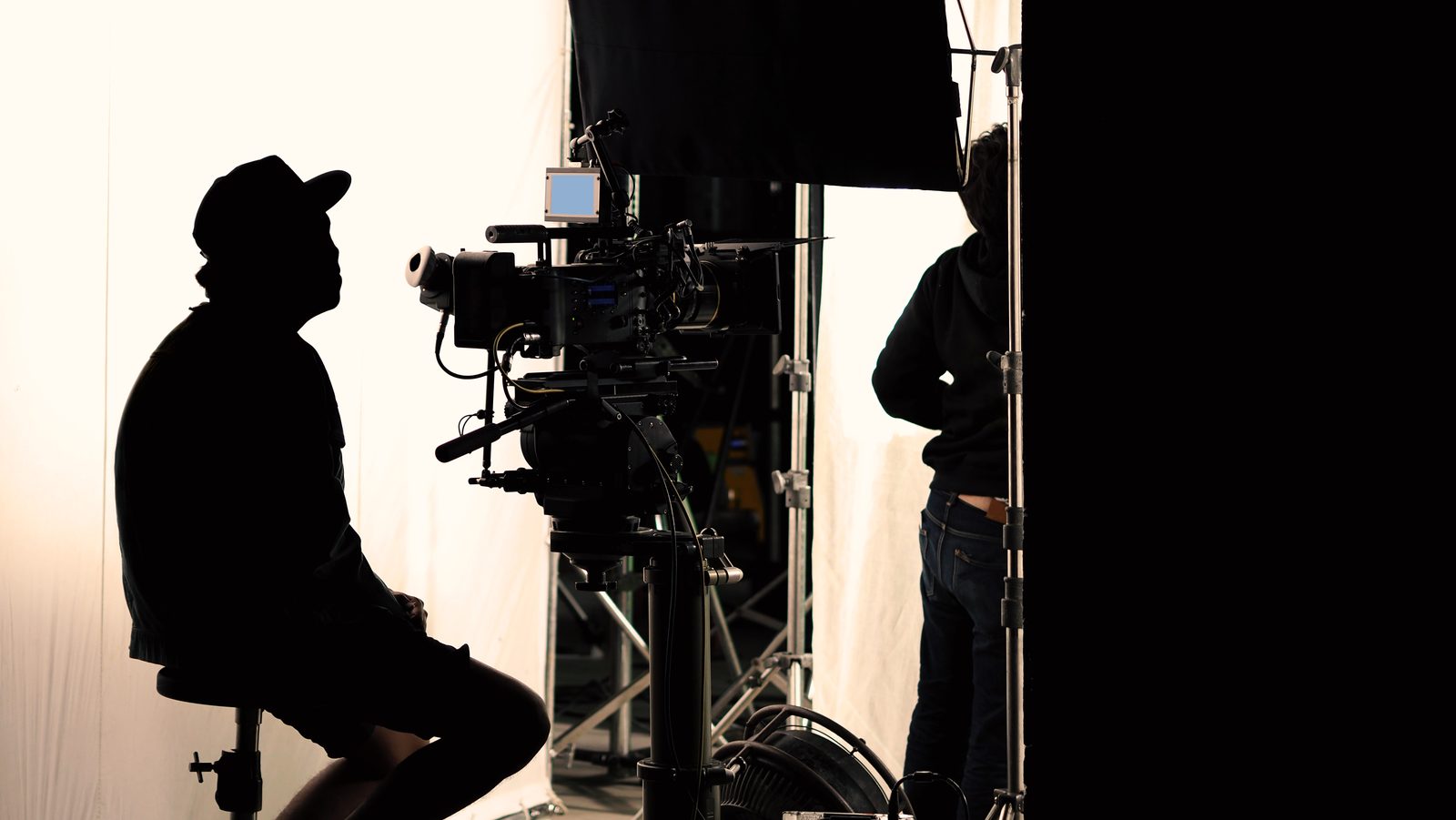 Launch film set